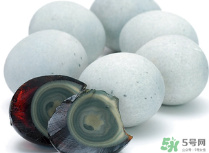 皮蛋會過期嗎？皮蛋過期了能吃嗎？