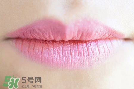 上火嘴角為什么會(huì)爛？上火嘴角爛了怎么辦？