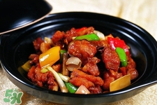 三杯雞的三杯是什么?三杯雞的正宗做法 三杯雞的三杯是什么?三杯雞的正宗做法