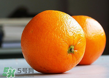 吃完橙子可以吃藥嗎？吃藥后可以吃橙子嗎？