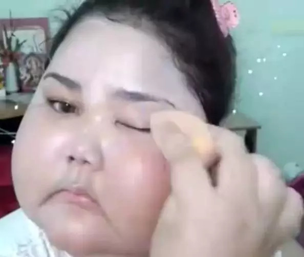 臉胖怎么化妝好看？臉大怎么化妝好看