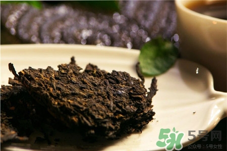 咽喉炎泡什么喝?咽喉炎喝什么茶好? 咽喉炎泡什么喝?咽喉炎喝什么茶好?