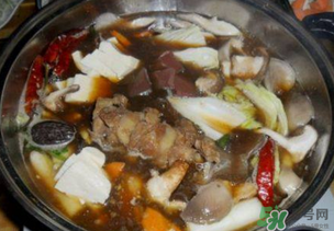羊蝎子火鍋好吃嗎？羊蝎子火鍋涮什么好吃？