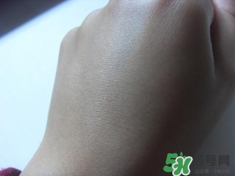 雙妹粉嫩膏怎么用？雙妹粉嫩膏使用方法