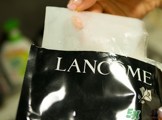 蘭蔻小黑瓶精華面膜怎么用？蘭蔻精華肌底面膜用法