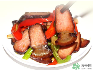 腌肉長蛆還能吃嗎？腌肉長蛆的原因