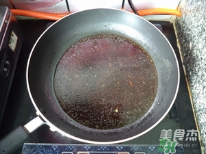 肉丸子可以用面粉嗎？肉丸子用什么粉？