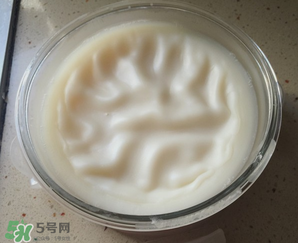 豬油熬出來(lái)為什么不白？豬油怎么熬才白？