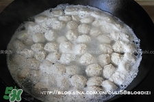魚丸用什么粉？魚丸用面粉還是淀粉？