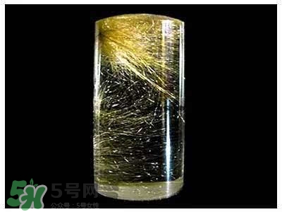 施華洛世奇是什么材質(zhì)？施華洛世奇是真水晶嗎？