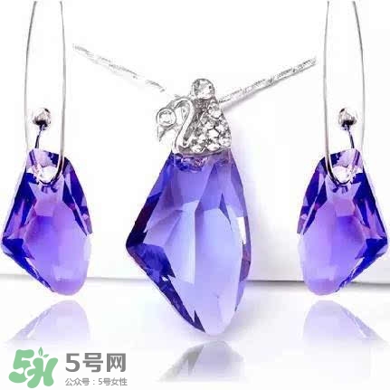 施華洛世奇是什么材質(zhì)？施華洛世奇是真水晶嗎？