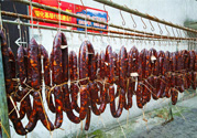一斤肉可以做多少香腸？一斤豬肉能做多少臘腸？