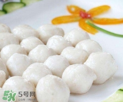 魚(yú)丸和雞蛋可以一起吃嗎？魚(yú)丸和雞蛋能不能同時(shí)吃？