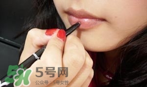 唇線筆可以當(dāng)口紅嗎？唇線筆和口紅的區(qū)別？