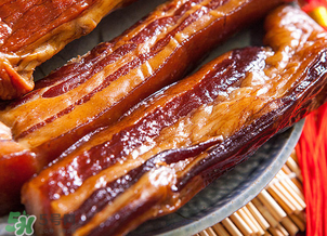 臘肉放冷藏還是冷凍？臘肉冷凍可以保存多久？