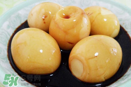 腌雞蛋沒(méi)有壇子怎么辦？腌雞蛋用鐵盆可以嗎？