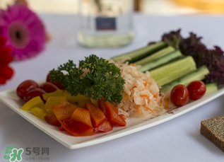 腌菜放多少鹽？腌菜放鹽的比例