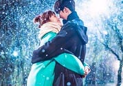 李圣經(jīng)的包包什么牌子？李圣經(jīng)包包同款