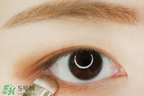 李圣經(jīng)妝容怎么化？李圣經(jīng)仿妝教程