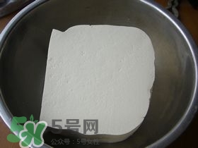 豆腐丸子散了怎么辦？豆腐丸子怎么做不散？