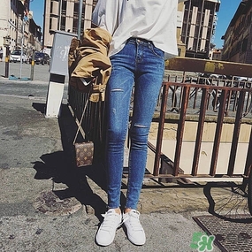 2017年流行什么褲子？2017年褲子流行顏色和搭配