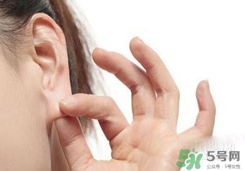 冬天耳朵長凍瘡怎么辦？怎么預防冬天耳朵長凍瘡？