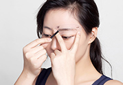 染眉膏怎么用？染眉膏使用方法圖解