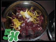 臘豬腳燉什么好吃？臘豬蹄燉什么好吃？