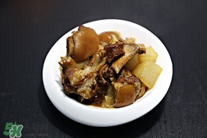 臘豬腳怎么腌制？臘豬腳腌制的方法