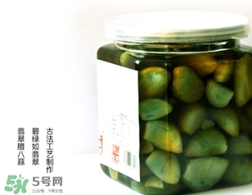 臘八蒜霉了可以吃嗎？發(fā)霉的大蒜可以腌制臘八蒜嗎？