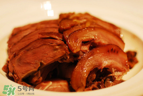 鹵豬頭肉多少錢一斤？醬鹵豬頭肉多少錢一斤？
