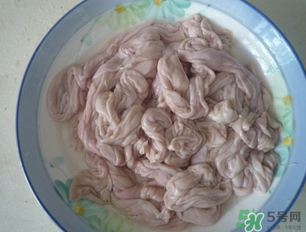 豬小腸可以做臘腸嗎？豬小腸可以做香腸嗎？