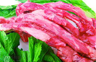 腌排骨放多少鹽？腌排骨一斤肉放多少鹽？