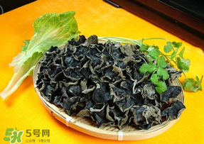 干木耳發(fā)霉了還能吃嗎？干木耳發(fā)霉了怎么處理？