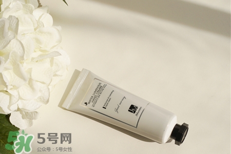 jmsolution護(hù)手霜怎么用？jmsolution護(hù)手霜使用方法