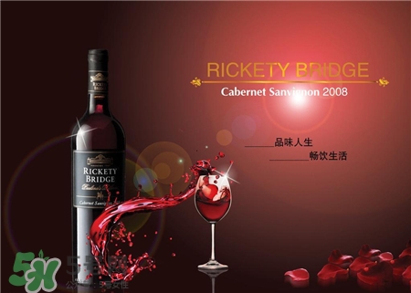 紅酒可以加熱喝嗎?紅酒加熱喝會(huì)損失營養(yǎng)嗎?