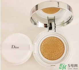 dior迪奧氣墊好用嗎？dior迪奧氣墊和蘭蔻氣墊哪個好用？