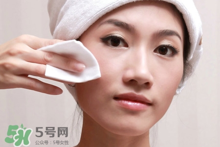 卸妝前要洗臉嗎？卸妝前要用水洗嗎？