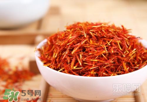 高血脂泡腳用什么藥好？高血脂用什么藥泡腳？