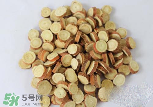 高血脂泡腳用什么藥好？高血脂用什么藥泡腳？