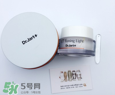用素顏霜前打隔離霜嗎？用素顏霜之前要用隔離霜嗎