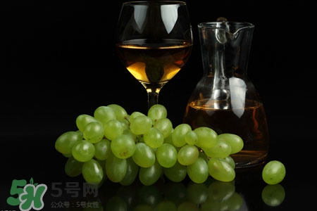 乙肝患者能喝紅酒嗎？喝紅酒對乙肝有影響嗎？