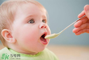 立春可以斷奶嗎？什么季節(jié)斷奶對寶寶好？
