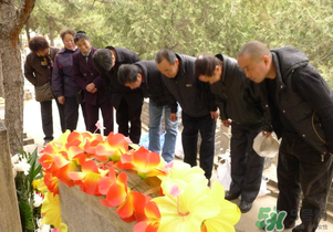 臘月可以上墳嗎？臘月上墳時(shí)間