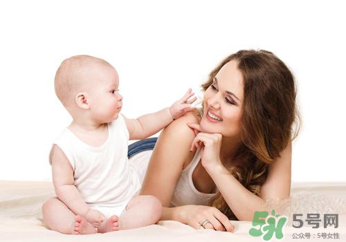 妊娠線每個(gè)孕婦都有嗎？妊娠線出現(xiàn)的時(shí)間