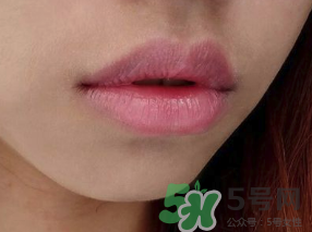 迪奧魅惑唇膏多少錢(qián)？迪奧魅惑唇膏專(zhuān)柜價(jià)格