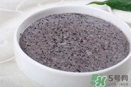 芝麻糊會(huì)胖嗎？芝麻糊吃了易發(fā)胖嗎？