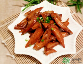 雞翅尖烤箱烤多久？雞翅尖怎么烤箱烤？