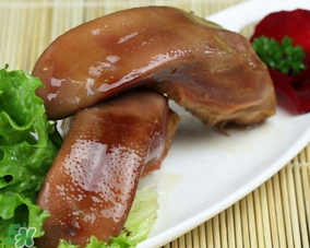 豬舌頭怎么腌制？腌豬舌頭要多久？