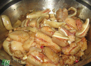 豬耳朵怎么腌制？腌豬耳朵的做法大全